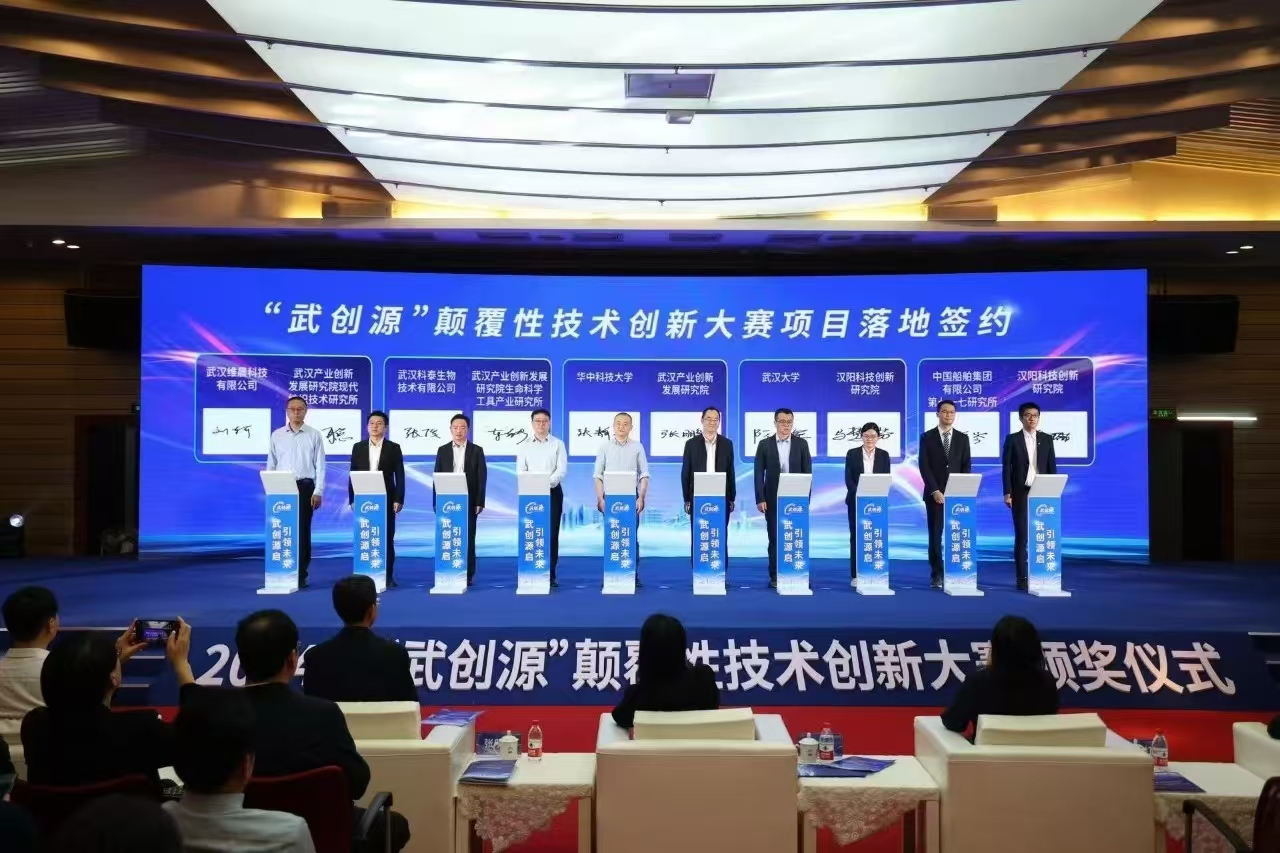 092400528.jpg 092400528.jpg